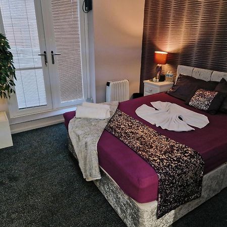 The Ivy Garden Suite (Adults Only) Handsworth المظهر الخارجي الصورة