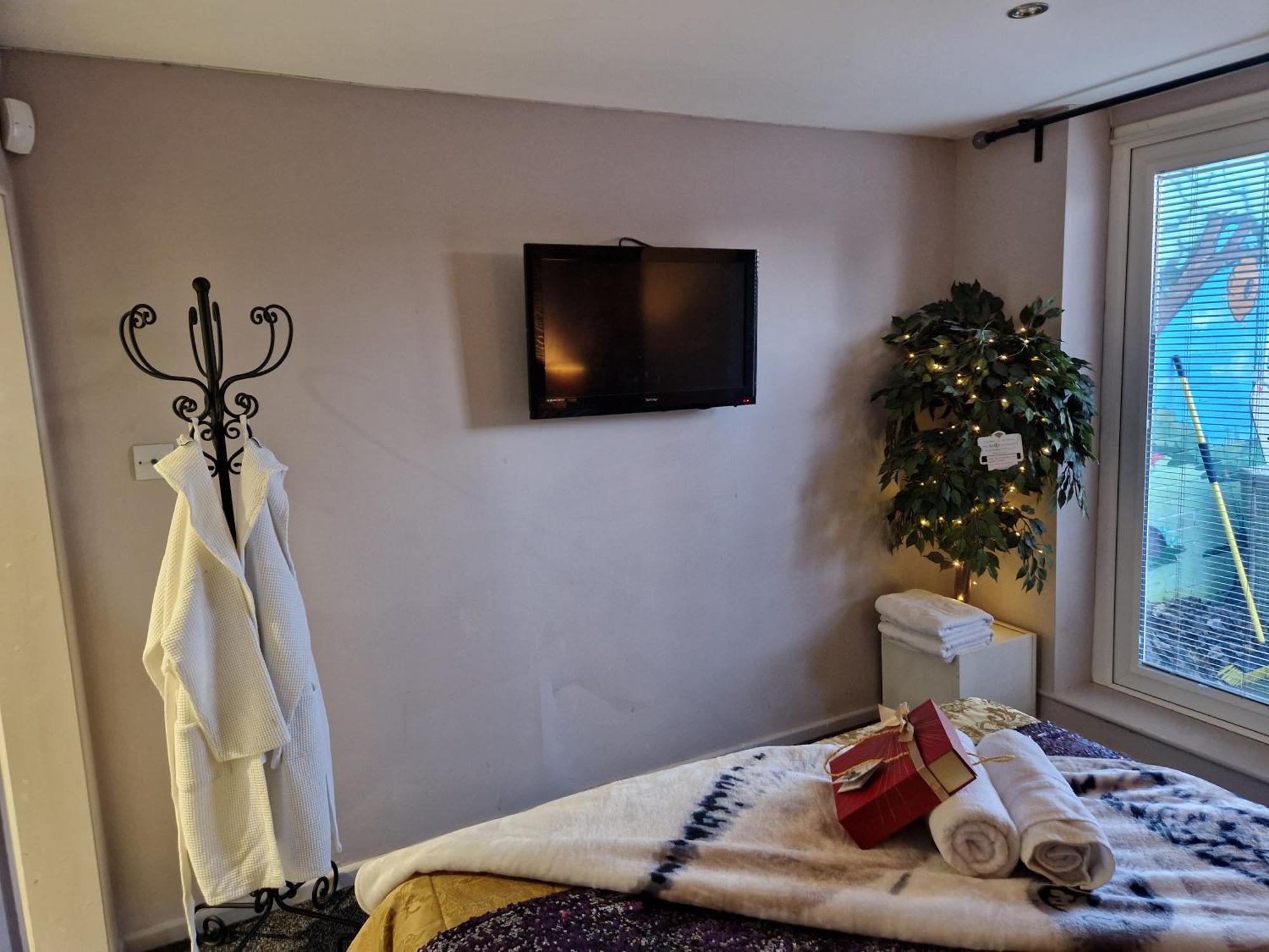 The Ivy Garden Suite (Adults Only) Handsworth الغرفة الصورة